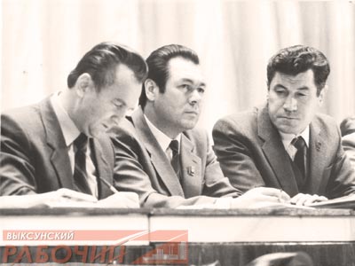 На научно-практической комсомольской конференции, слева направо: Леонид Евдокимов, Александр Артамонов, Борис Седов