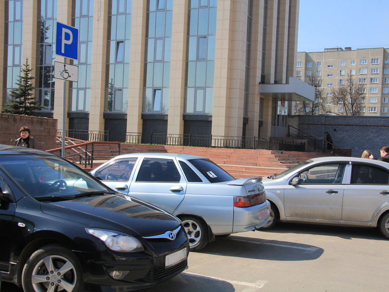 Под таким знаком обычным машинам не место